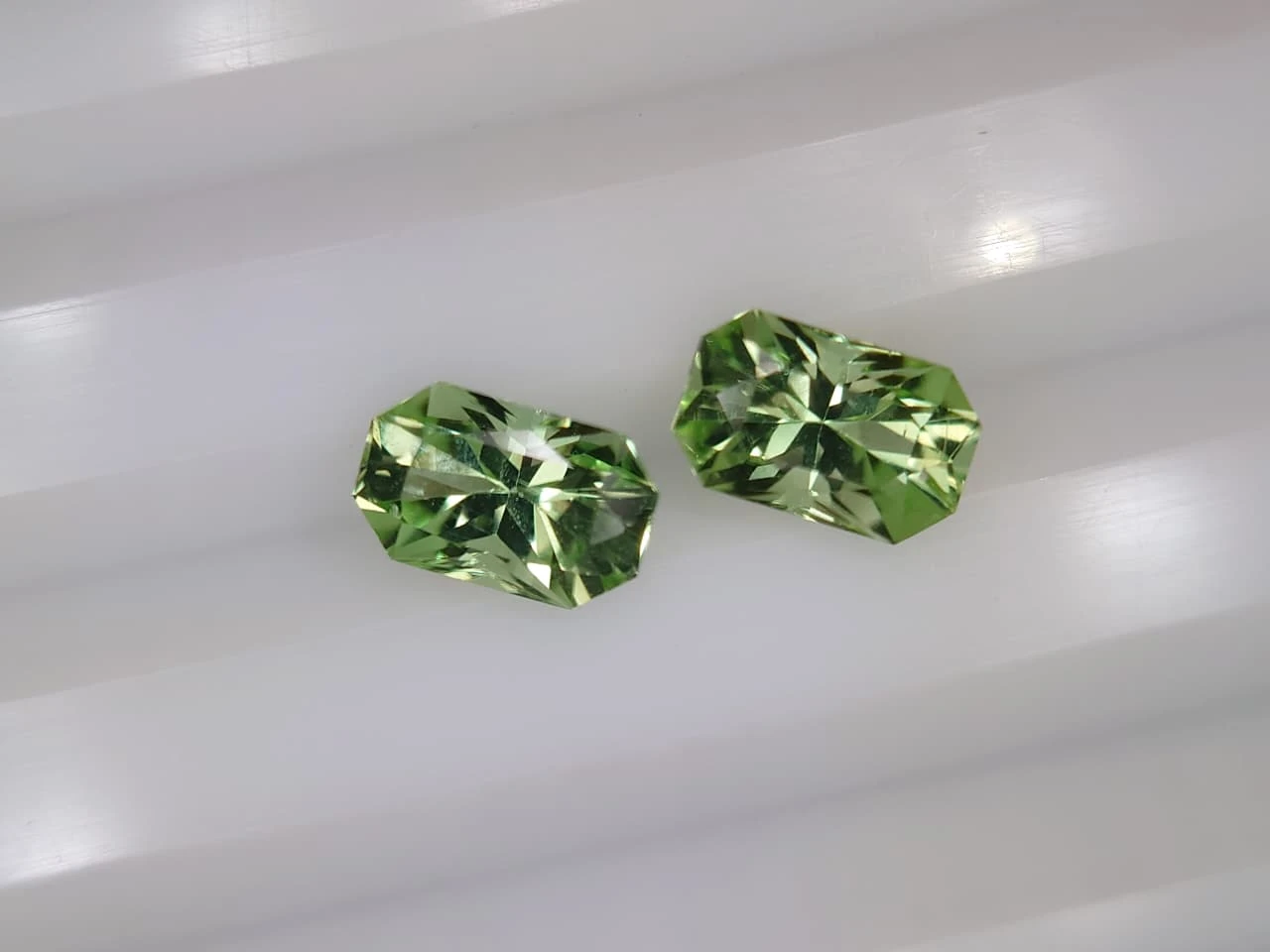 2.3ct Natural Peridot Pair from Pakistan — view 5